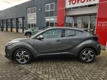 Toyota-C-HR-30